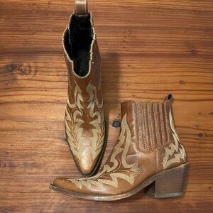 Liberty Black western booties- great condition!